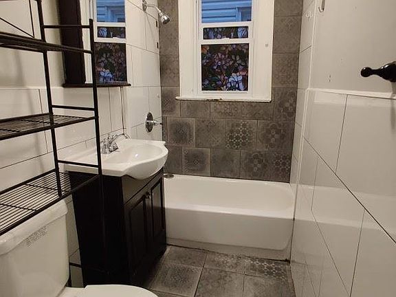 2nd image of 74 Clarke Ave APT 2B