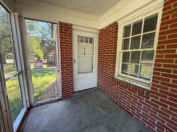 5th image of 419 N Elm St NW