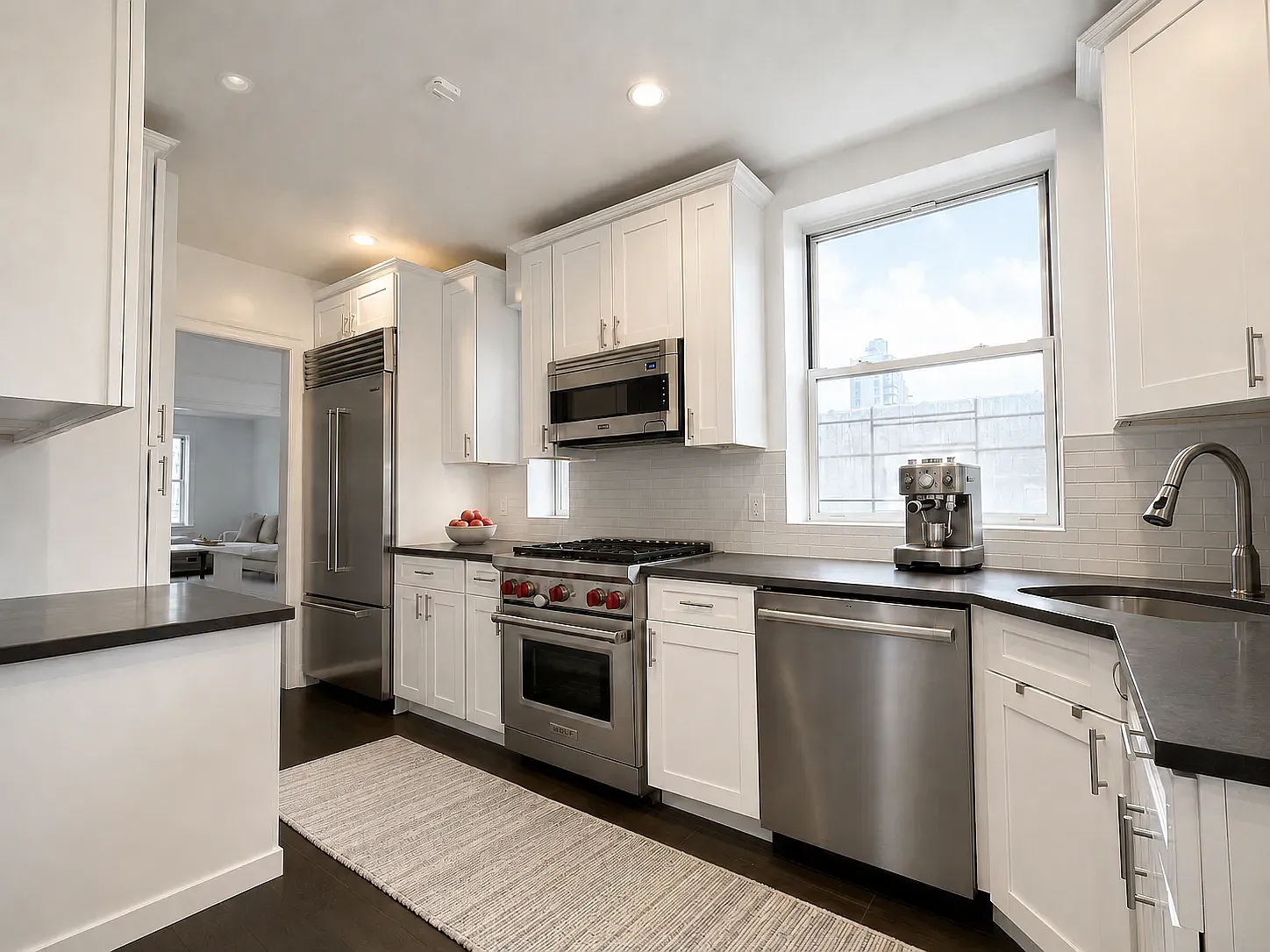 412 Cathedral Parkway — Photo 3