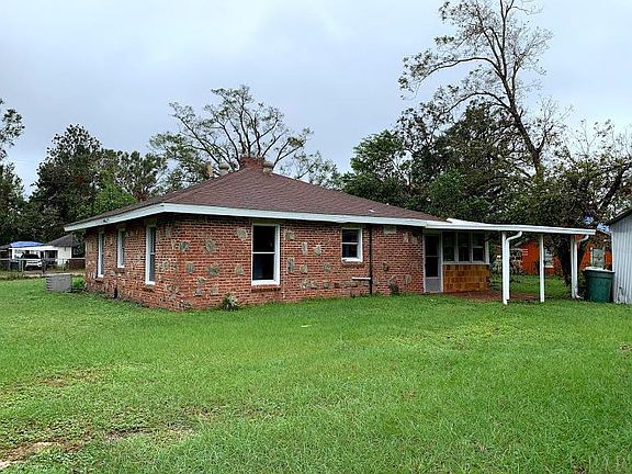 3rd image of 3315 W Gonzalez St