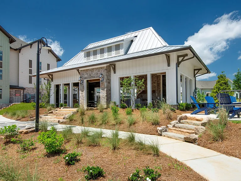 Town Kennesaw — Photo 15