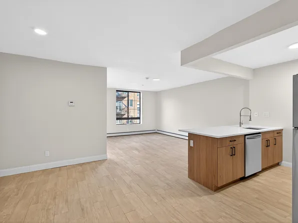 376 Baltic Street image 1 of 7