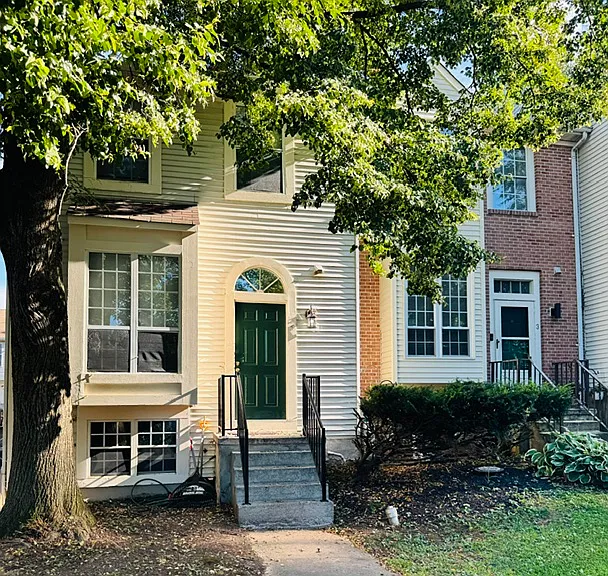 5 Cherry Manor Ct — Photo 1
