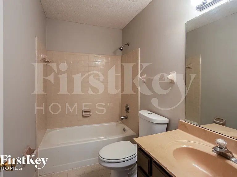 4812 Barkshire Dr — Photo 7