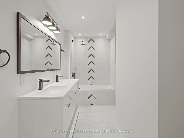 231 Macpherson Ave — Photo 36