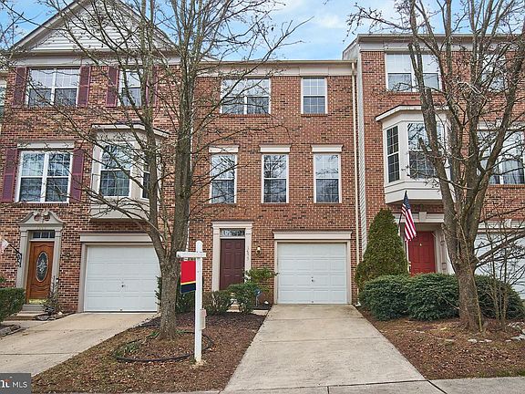 3rd image of 3955 Brickert Pl