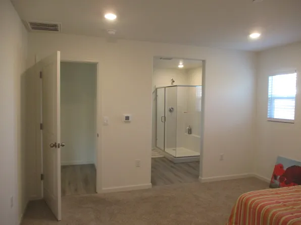 2420 Enantio St, Manteca, CA 95337