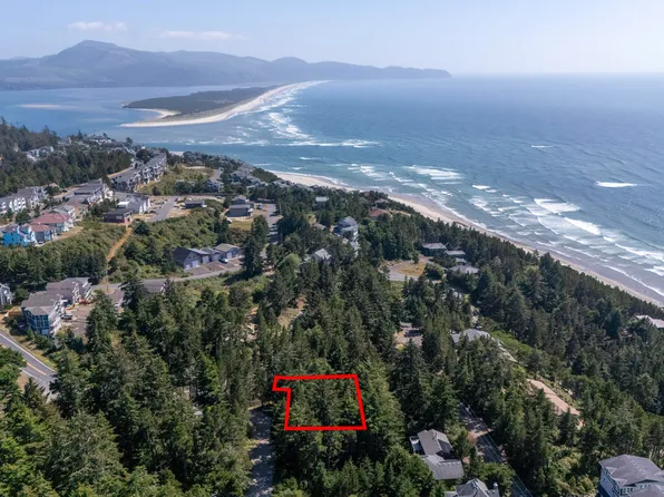 814 Avalon Way, Tillamook, OR 97141