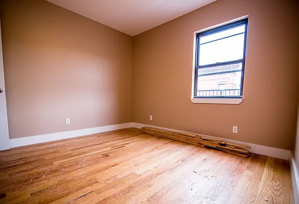 Rented by Nooklyn NYC LLC | media 46