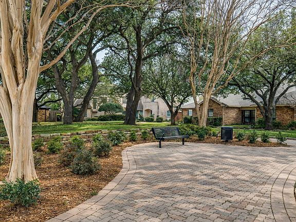 3rd image of 4020 Morman Ln