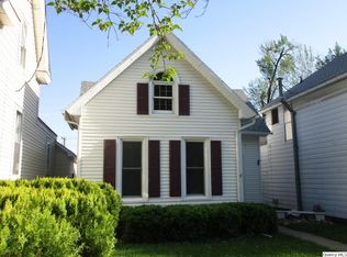 1406 State St, Quincy, IL 62301