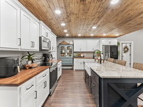 3225 Lynchburg Rd, Winchester, TN 37398