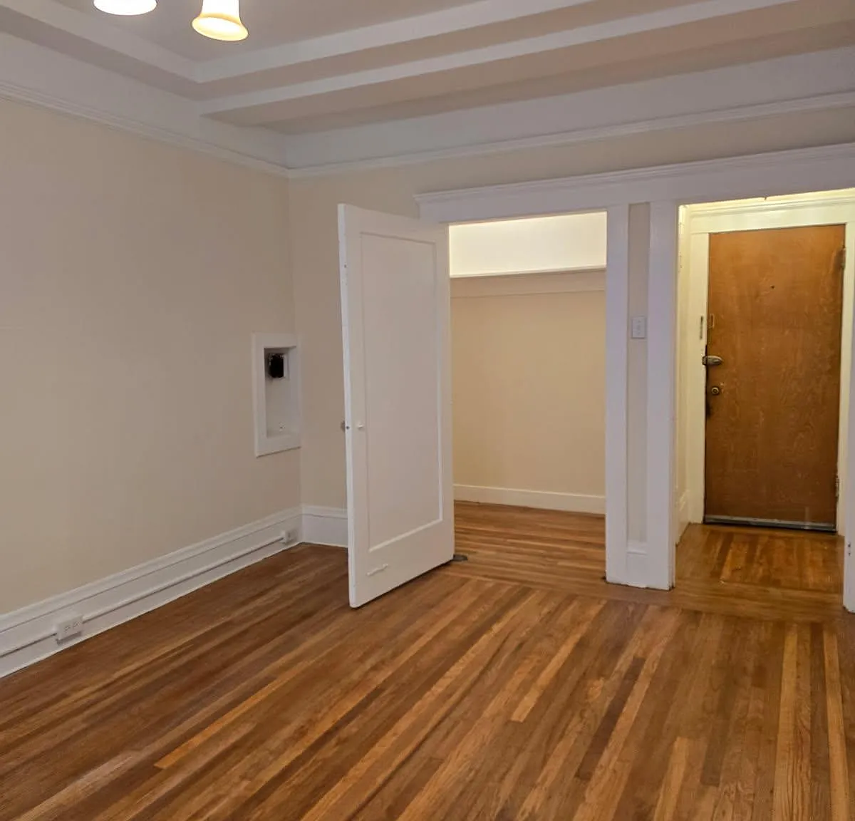 Stow Apartments — Photo 3