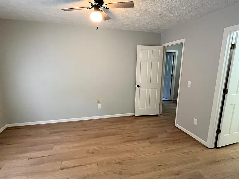 4497 Browning Ct NE — Photo 12