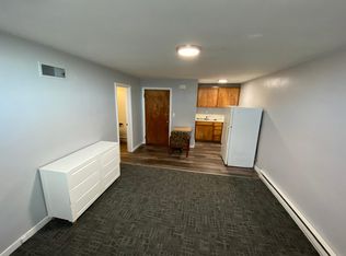 531 S 6th St #4, Sunnyside, WA 98944