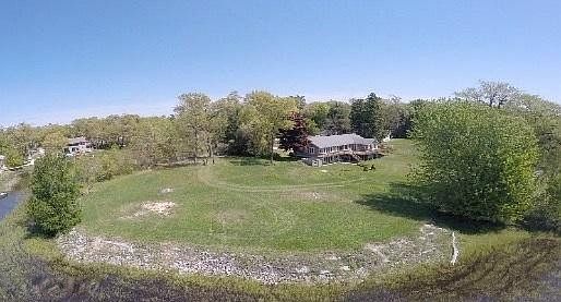 1st image of Memorial Dr