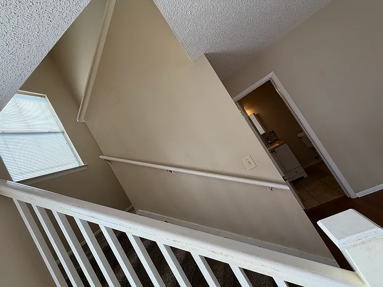 7710 Heathridge — Photo 7