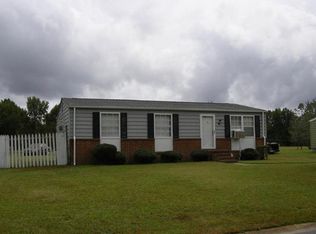 524 Chisholm Ln, Suffolk, VA 23434