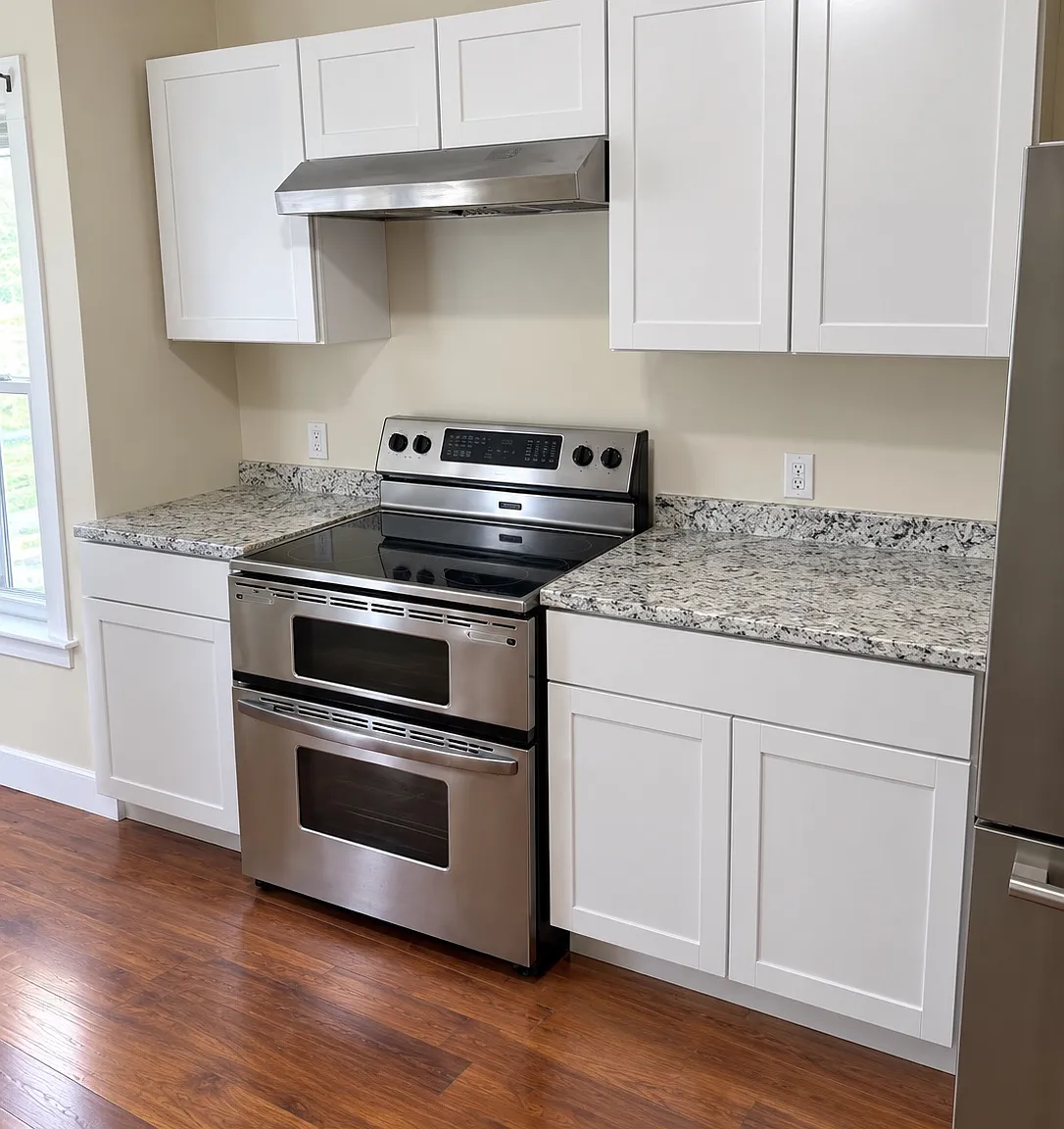 3 bed, 1998 sqft, $2,500 — Photo 1