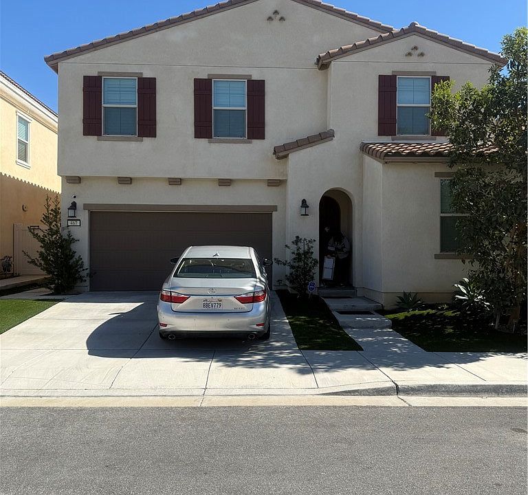 1st image of 467 N Pinewood Ave
