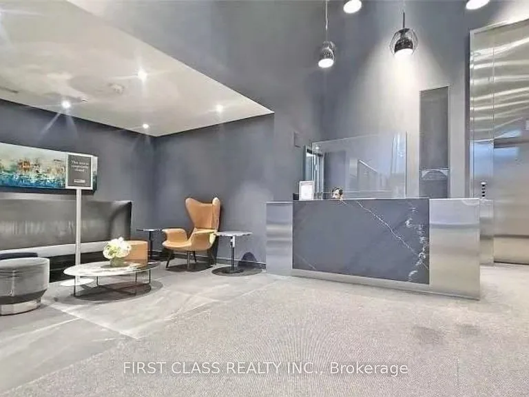 28 Wellesley St E #3504 — Photo 4