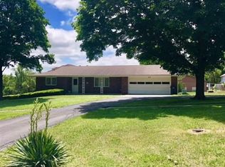 215 W Santa Fe Ave, Burlingame, KS 66413