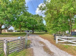 12909 Fairgreen Rd, Dover, FL 33527