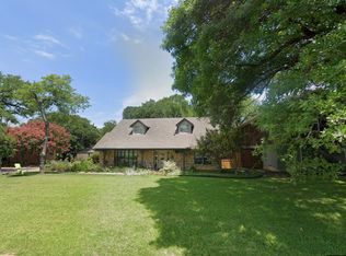 909 Knott Pl, Dallas, TX 75208