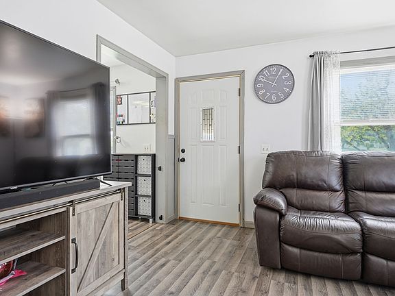 4th image of 1023 S 20th St