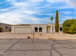 1033 E Village Circle Dr S, Phoenix, AZ 85022