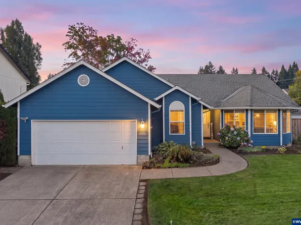 1498 Rushmore Ave N, Keizer, OR 97303