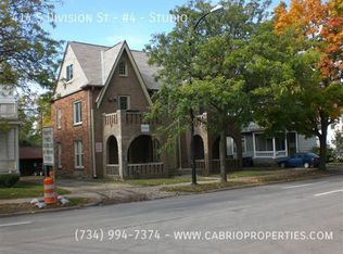 414 S Division St APT 4, Ann Arbor, MI 48104