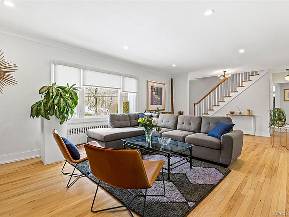 4th image of 24 Old Well Road