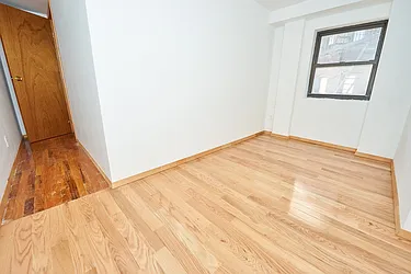 Rented by Genik Group Corp