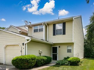 4 Salisbury Ct, Bordentown, NJ 08505