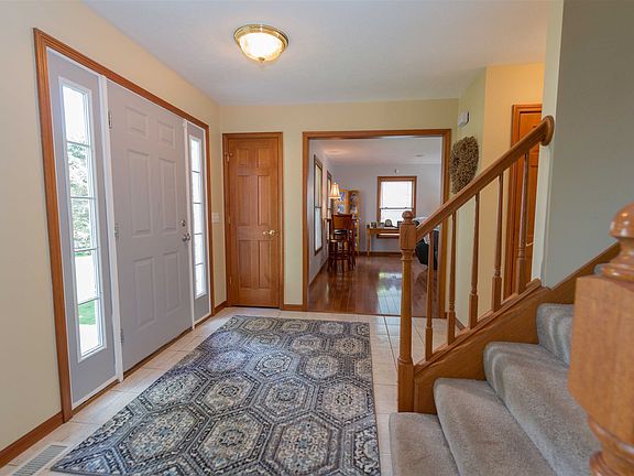 2nd image of 55235 Birchwood Ct
