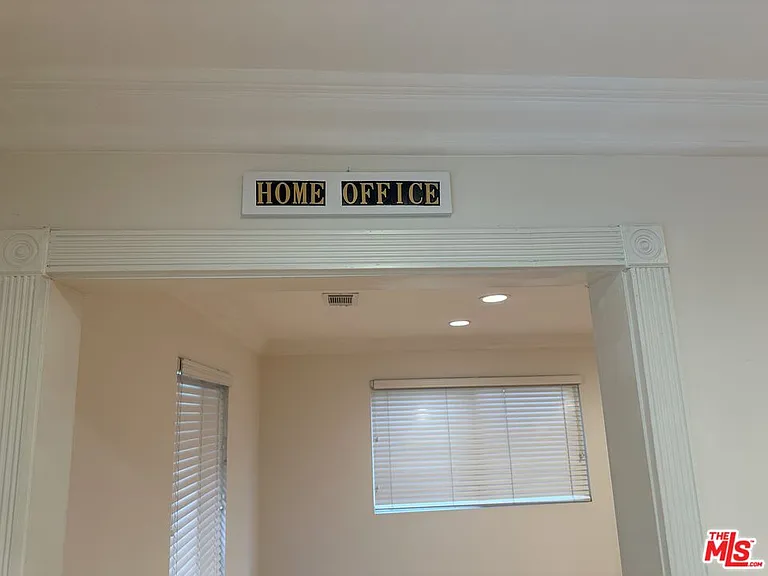 18162 Sweet Elm Dr — Photo 23