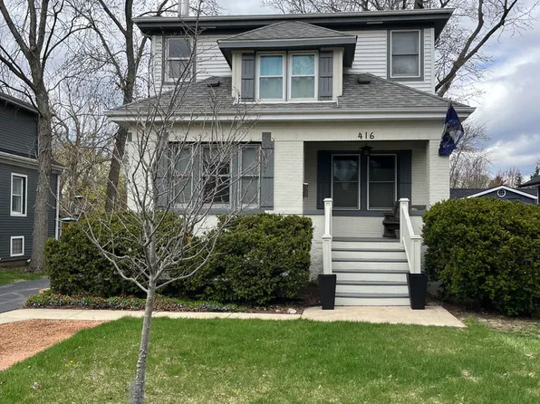 416 Chicago Ave, Clarendon Hills, IL 60514