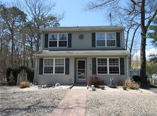 450 E End Ave, Brick, NJ 08723