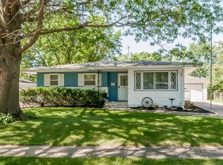 980 Orchard Rd, Marion, IA 52302