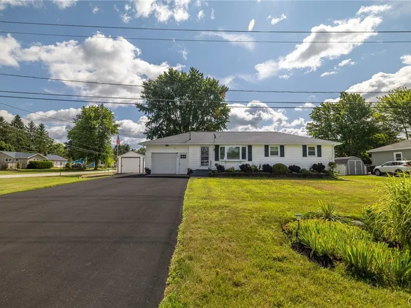7724 Bridgeport Kirkville Rd, Kirkville, NY 13082