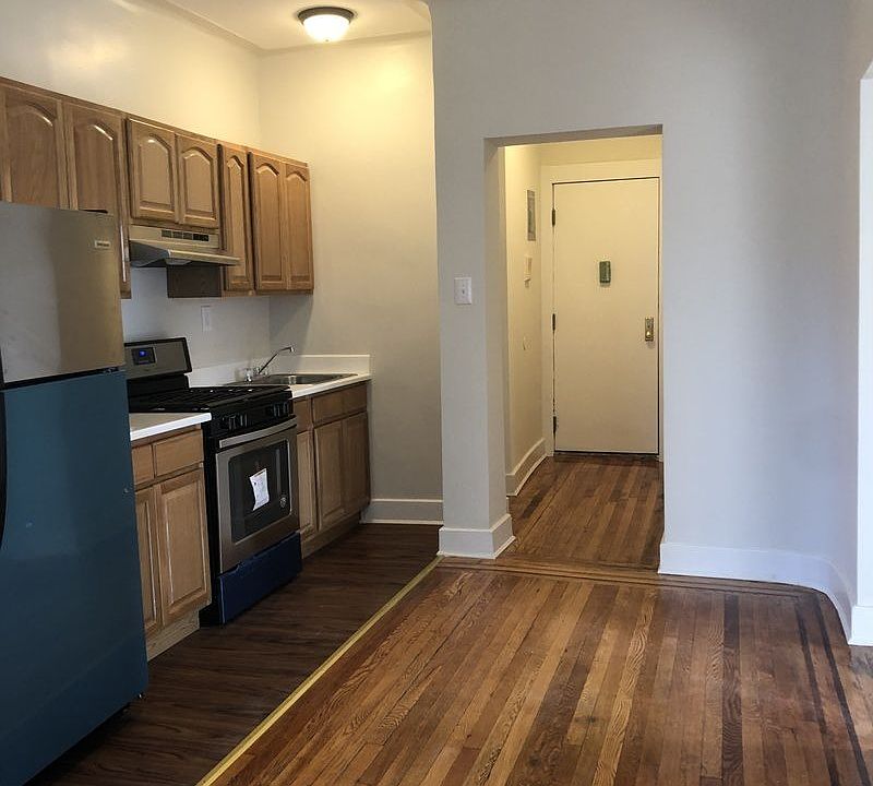 1st image of 4756 45th St APT 10C