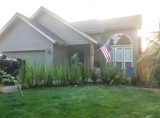 158 Fenton Ave, Molalla, OR