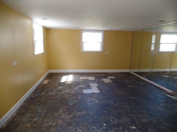5th image of 500 Saginaw Ave