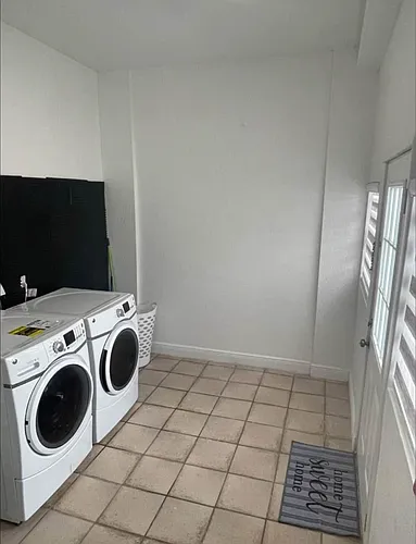 1315 W Alicia Ave Photo 1