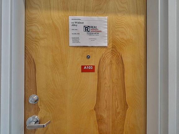 4th image of 10 Walnut Aly #A103