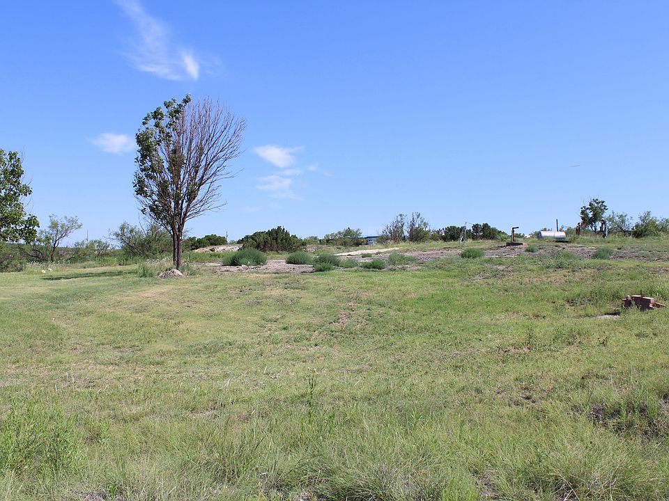 1st image of 120 W Lobo Dr