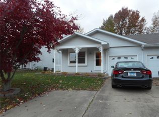 1207 Chancellor Dr, Edwardsville, IL