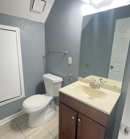 316 Stamport Cir — Photo 8
