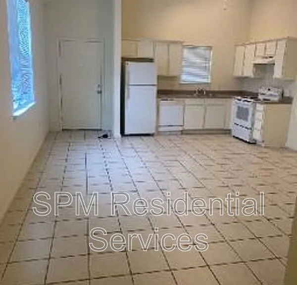 1522 Westprong Way — Photo 1